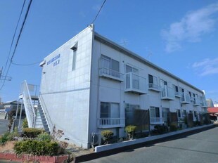 エステートピア岩野（深谷市本住町）の物件外観写真